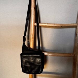 Fossil Black Pebbled Leather Crossbody / Sling Bag (Front Zip Pocket)